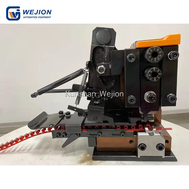 Function of Crimping Machine in Industrial Use